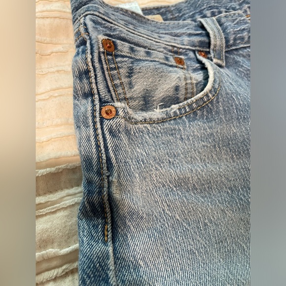 Levi’s Premium 501 ‘93 Men’s Jeans - 30x30 - Light Wash - Picture 8 of 13